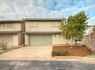 9923 Hefner Village Pl, Oklahoma City, OK 73162