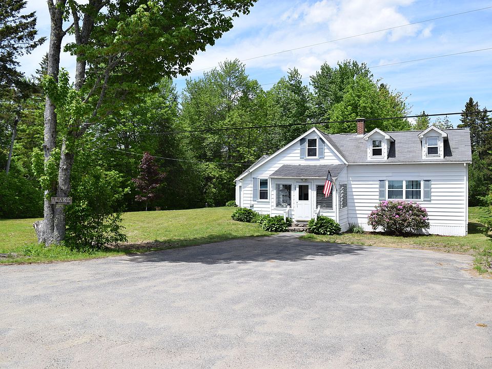 139 Lake Rd, Robbinston, ME 04671 Zillow