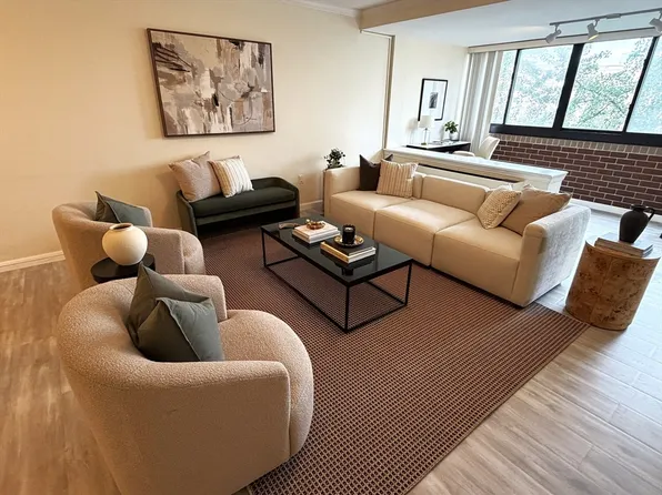 9 Hawthorne Pl APT 7H, Boston, MA 02114