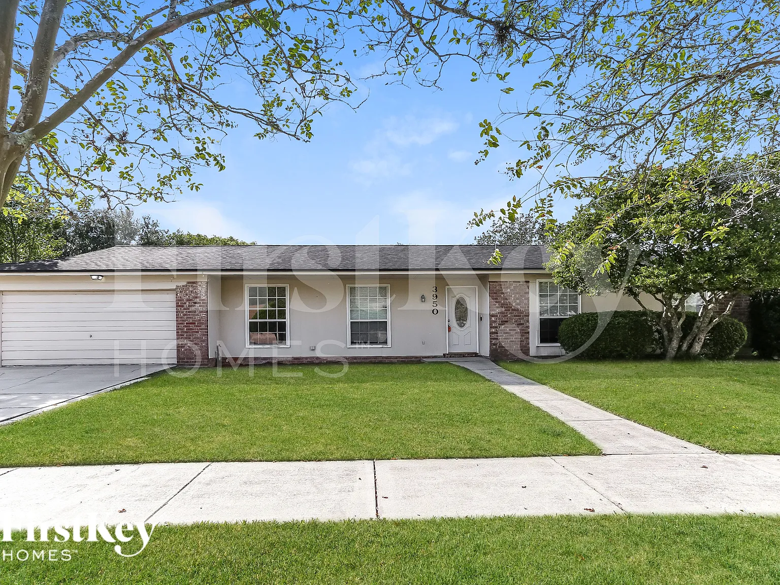 3 bed, 2.0 bath, 1277 sqft, $1,885 — Photo 1