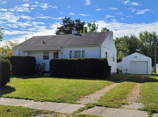 804 W Fairground Ave, Hillsboro, IL 62049