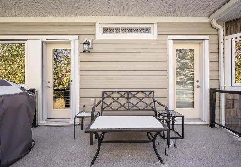 544 Rocky Vista Gdns NW — Photo 27