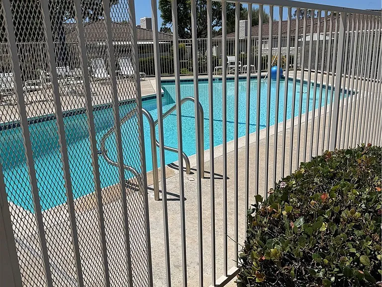 27211 Capote De Paseo #C — Photo 11