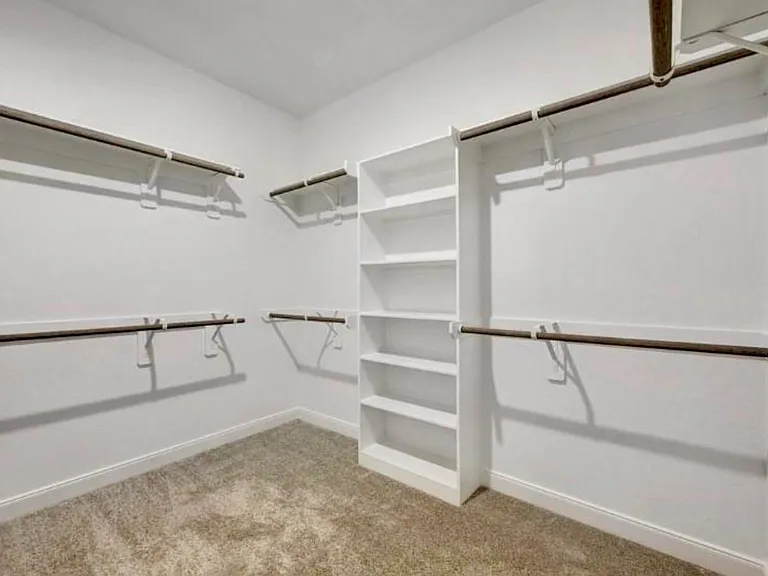 1927 Darlington Oak Dr — Photo 15