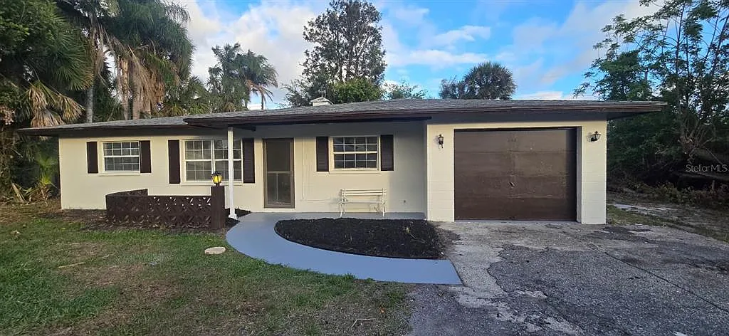 2 bed, 2.0 bath, 1101 sqft, $1,850 — Photo 1