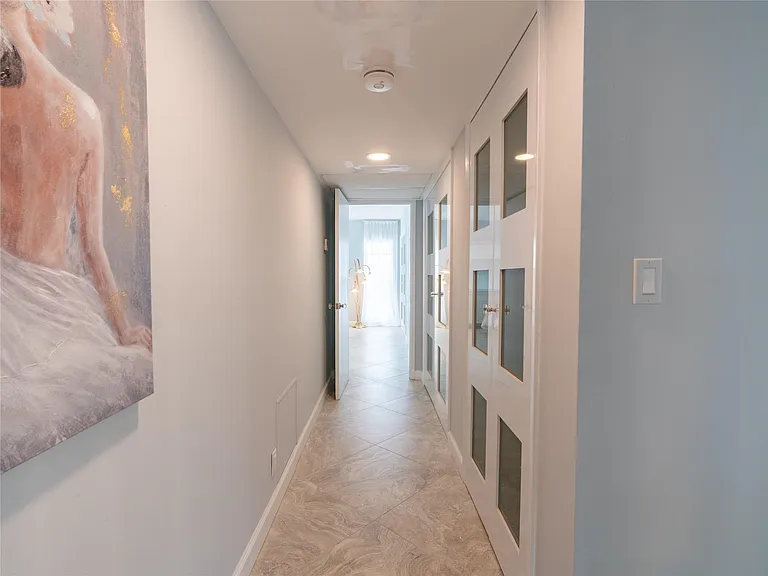 2850 N Palm Aire Dr #601 — Photo 19