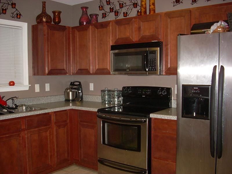 1st image of 416 Westover Pines Dr
