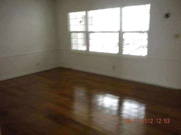 3rd image of 2525 P St APT 1