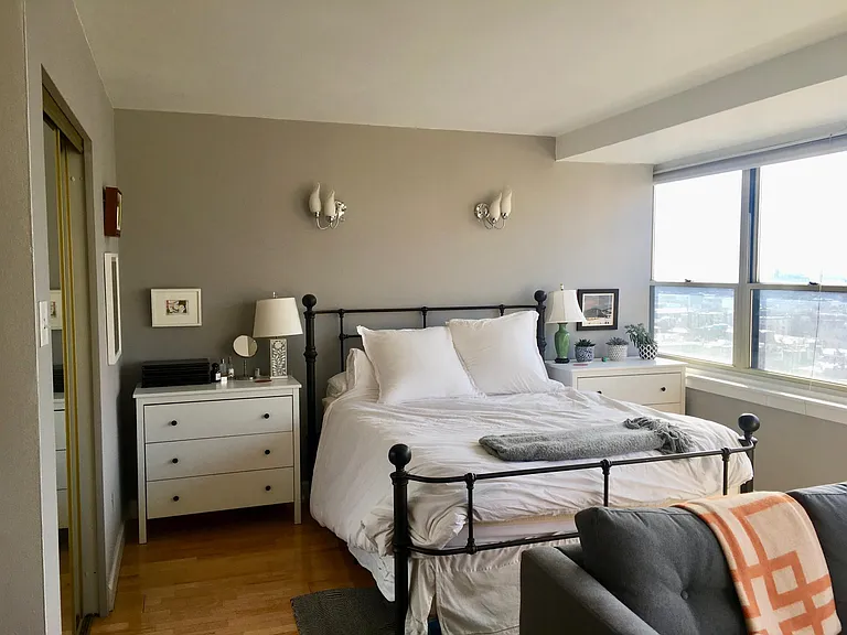 1810 Rittenhouse Sq #1607 — Photo 1
