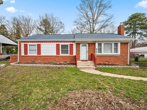 6701 Meadowburm Dr, North Chesterfield, VA 23234