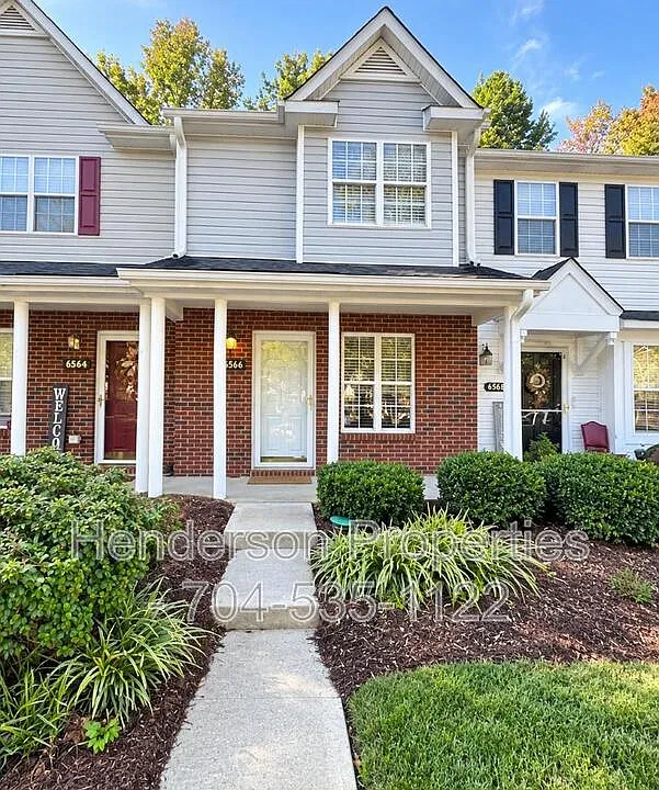 6856 Cypress Tree Ln