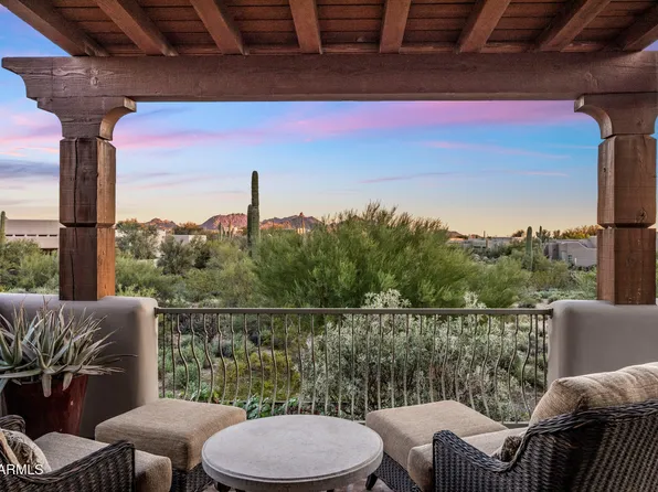 8300 E DIXILETA Drive #211, Scottsdale, AZ 85266