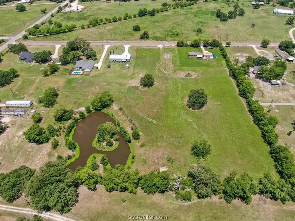 10826 Forsthoff Rd, Bryan, TX 77808