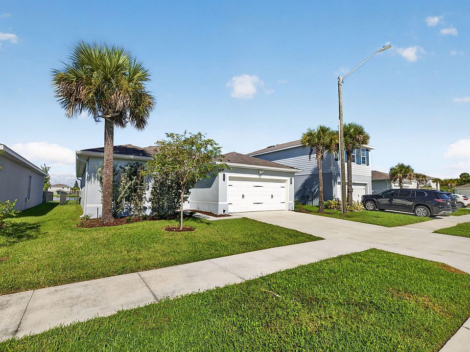 1st image of 501 CHERIMOYA Street