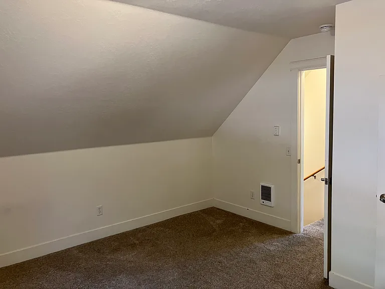 1515 Riverview St — Photo 7