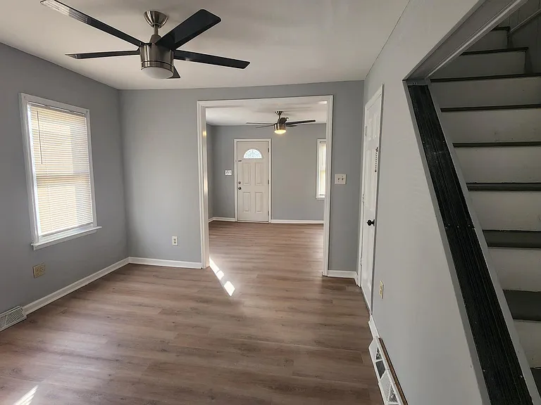 108 E Pacific Ave #1 — Photo 10
