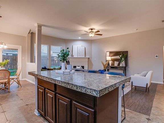 2nd image of 1609 Kittyhawk Dr