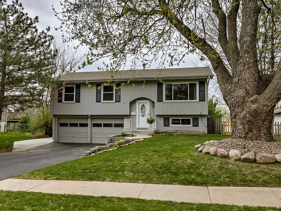 1st image of 7216 Pine Dr
