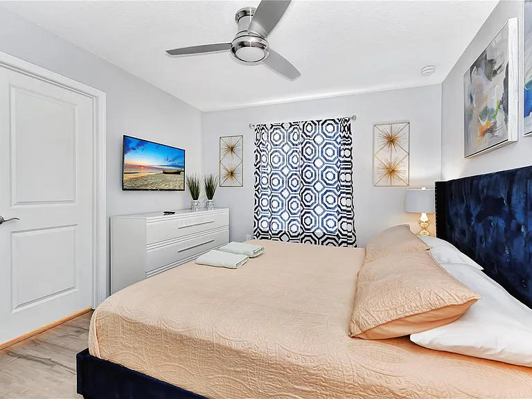 2236 Lelani Cir — Photo 41