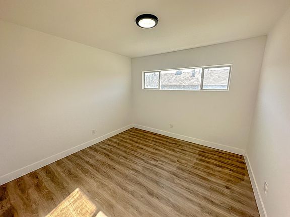 2nd image of 5315 Lorna St APT K