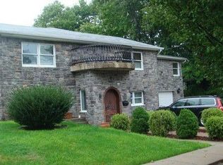 76 Upton St, Staten Island, NY 10304