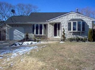 44 Mallard Ave, Selden, NY