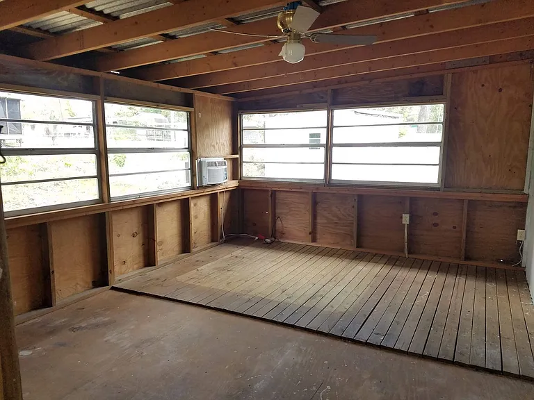 1920 SE 188th Ave — Photo 12