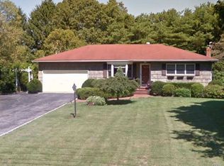 37 Old South Country Rd, Brookhaven, NY 11719