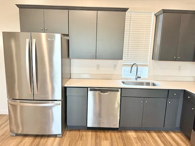1 bed, 640 sqft, $1,195 — Photo 3