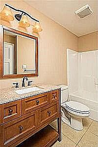 5th image of 251 Sharon Dr NE