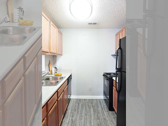 4th image of 6600 Banner Lake Cir #16-16207