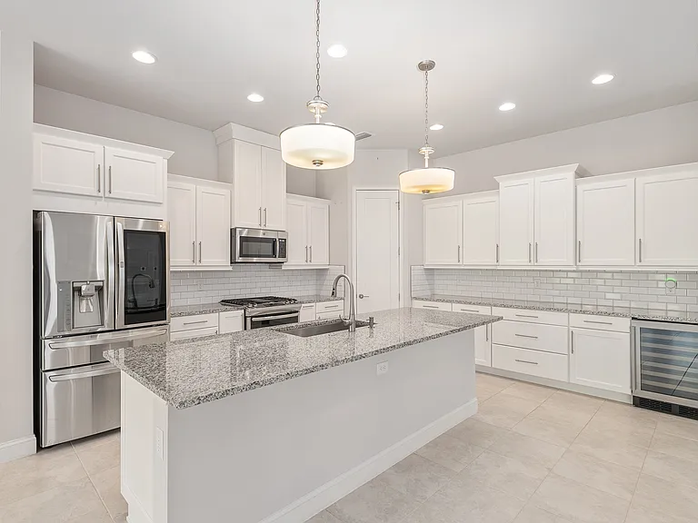 11890 SW 33rd Ln — Photo 13