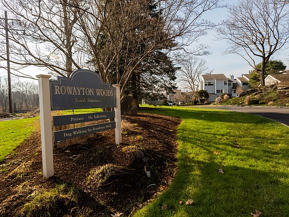 77 Rowayton Woods Drive