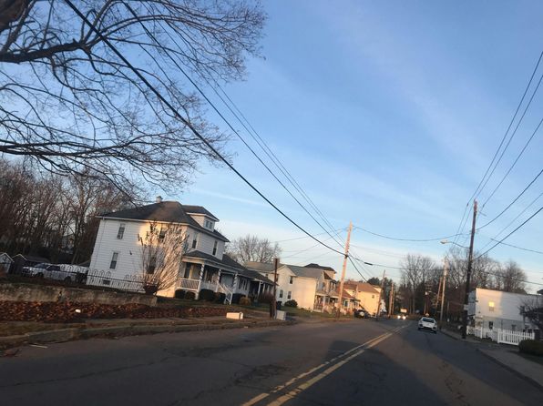 133 S Main St, Archbald, PA 18403
