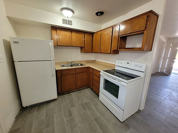 2nd image of 222 E 30th St #6