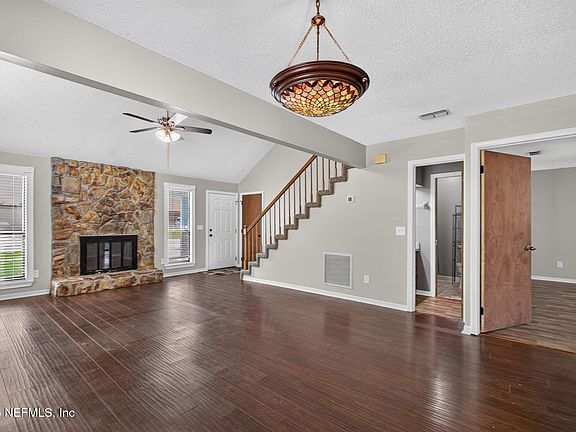 3rd image of 11648 FT CAROLINE LAKES Drive