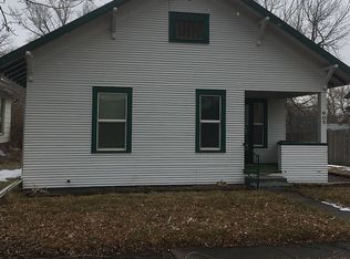 605 Cheyenne Ave, Hemingford, NE 69348