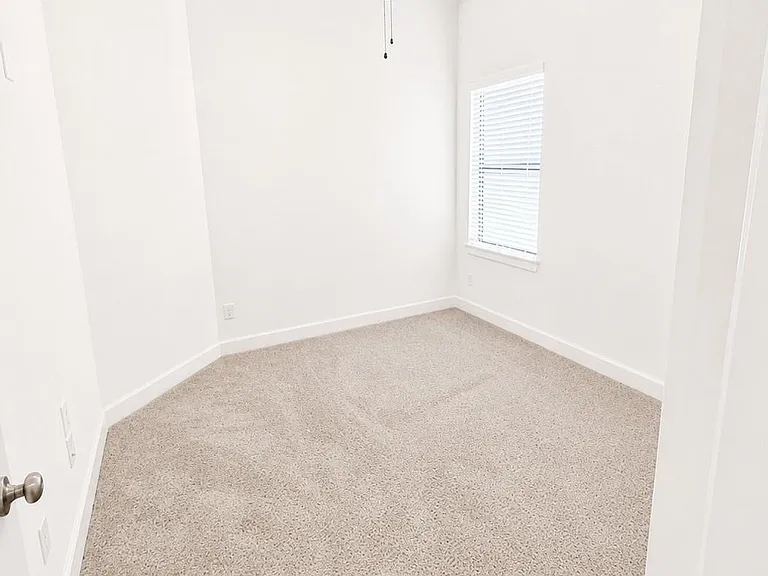 10602 William Park Dr — Photo 8