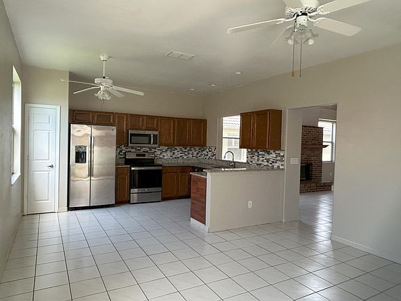 Kitchen open to Eat in Dining