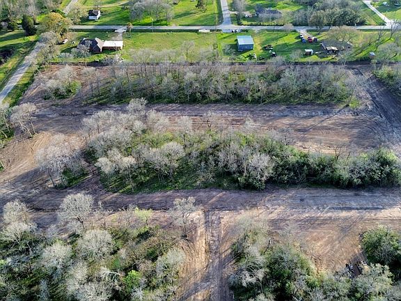 3rd image of LOT 4 Guadalupe St Lot 4