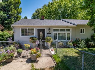 421 NW Cary St, Winston, OR 97496