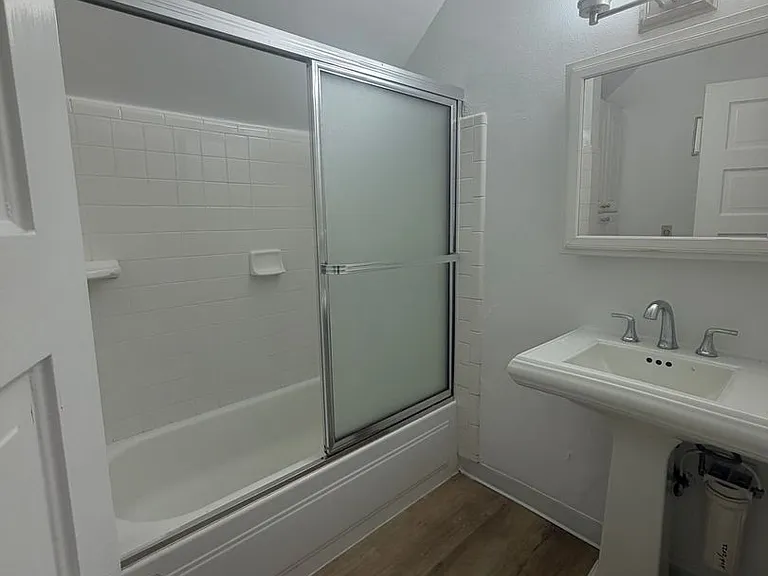 1314 SW Hall St — Photo 14