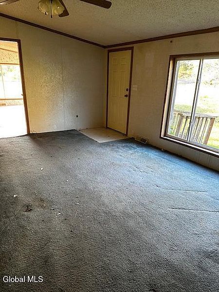 5th image of 1114 North Road