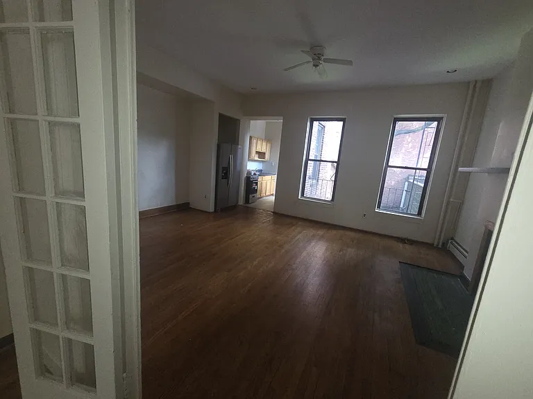 345 Stuyvesant Ave #2 — Photo 10