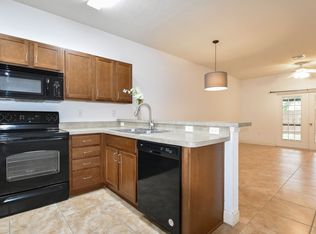 2951 SW 35th Pl APT 143, Gainesville, FL 32608