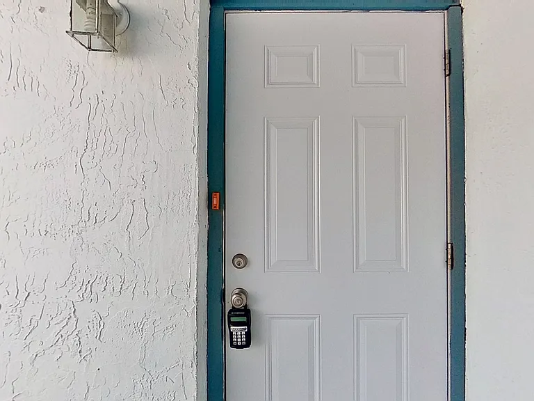 1224 Mayport Landing Dr — Photo 2