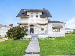 25163 Pearl St, Roseville, MI 48066