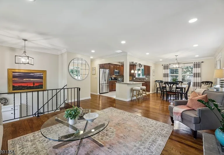 63 Whitney Dr — Photo 8