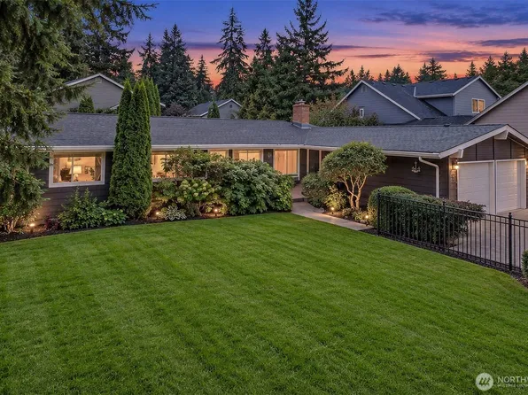 2526 204th Street SW, Lynnwood, WA 98036