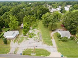 3571 Clinton Rd, Paducah, KY 42001